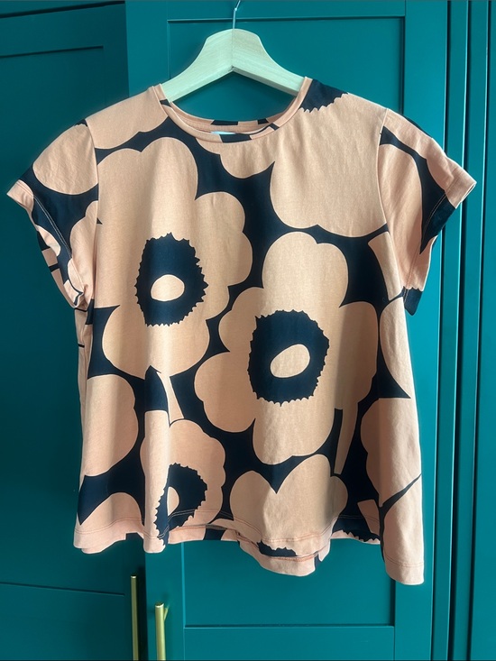 Marimekko Tops - Marimekko 100% Cotton Unikko Poppy Print Short Sleeve Shirt in Orange Black S